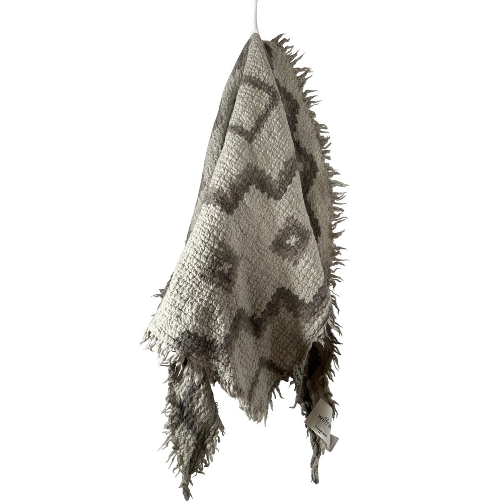 Aritzia Wilfred Wool Grey Neutral Diamond Mosaic Scarf Fringed Wrap